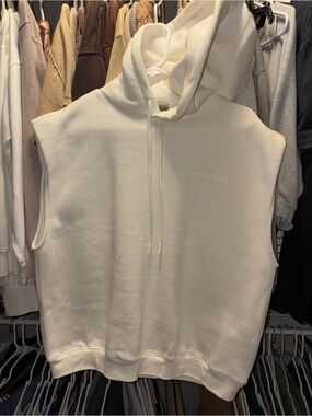 Sweaty Betty Size small hoodie/sleeveless